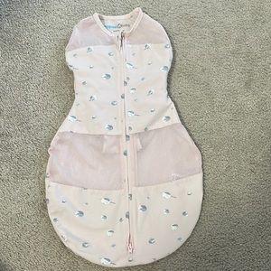 Happiest baby sleepea swaddle size small